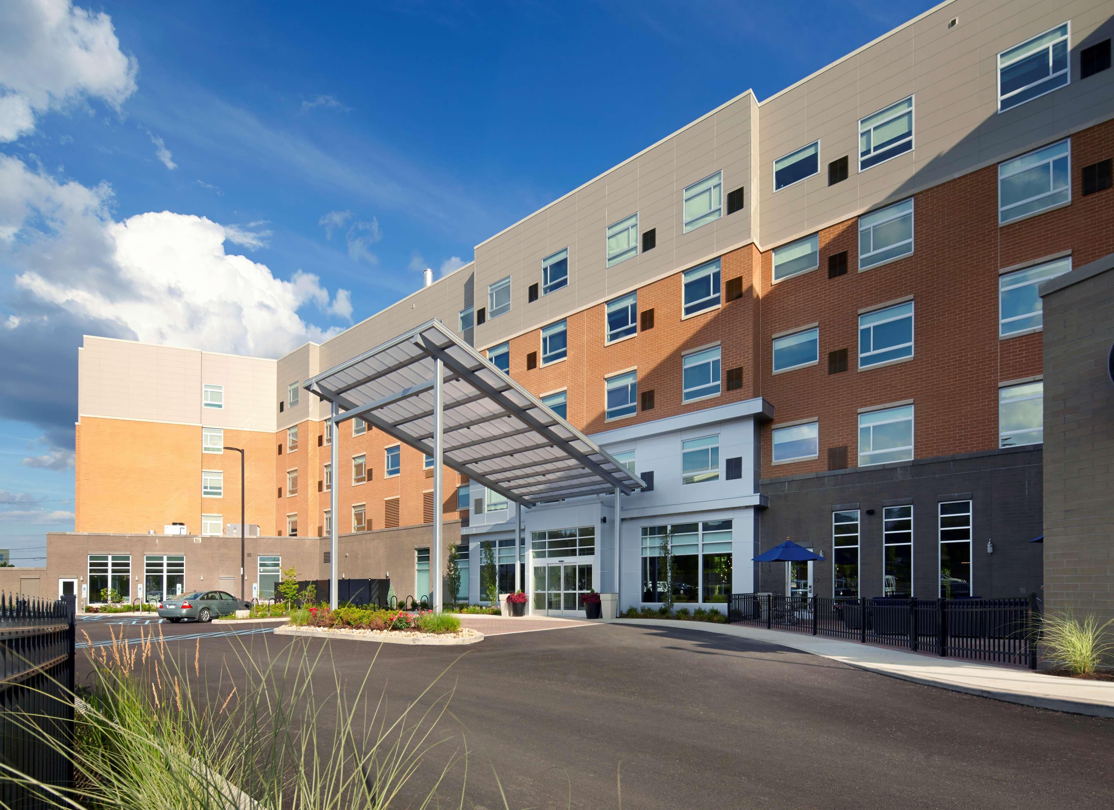 Hyatt House Pittsburgh Bloomfield Shadyside Hotel Exterior photo